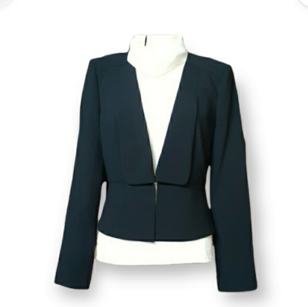BCBG MAXAZRIA Black Blazer